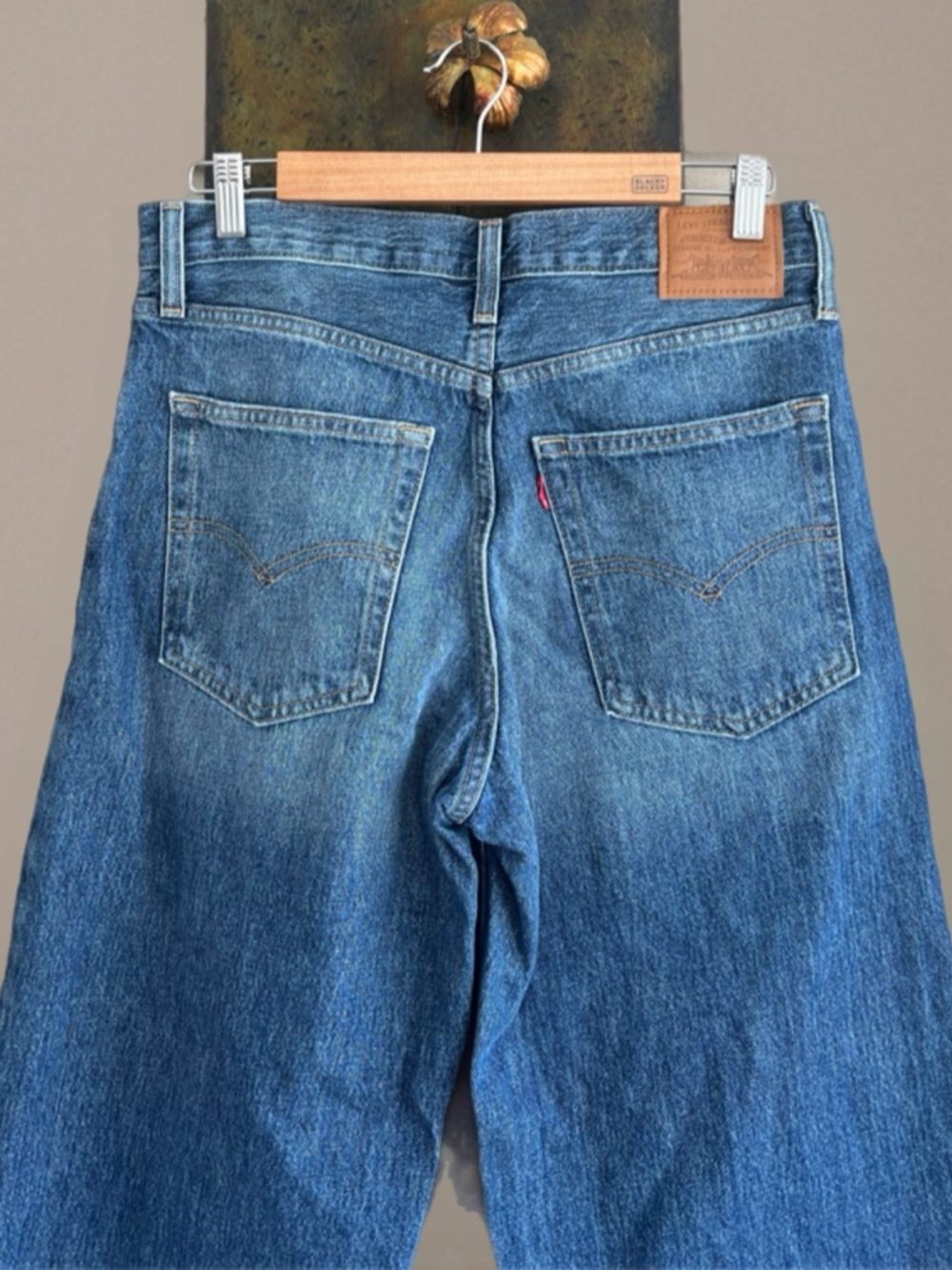 Levi’s Premium Baggy Dad Straight Leg Jeans - Picture 12 of 13